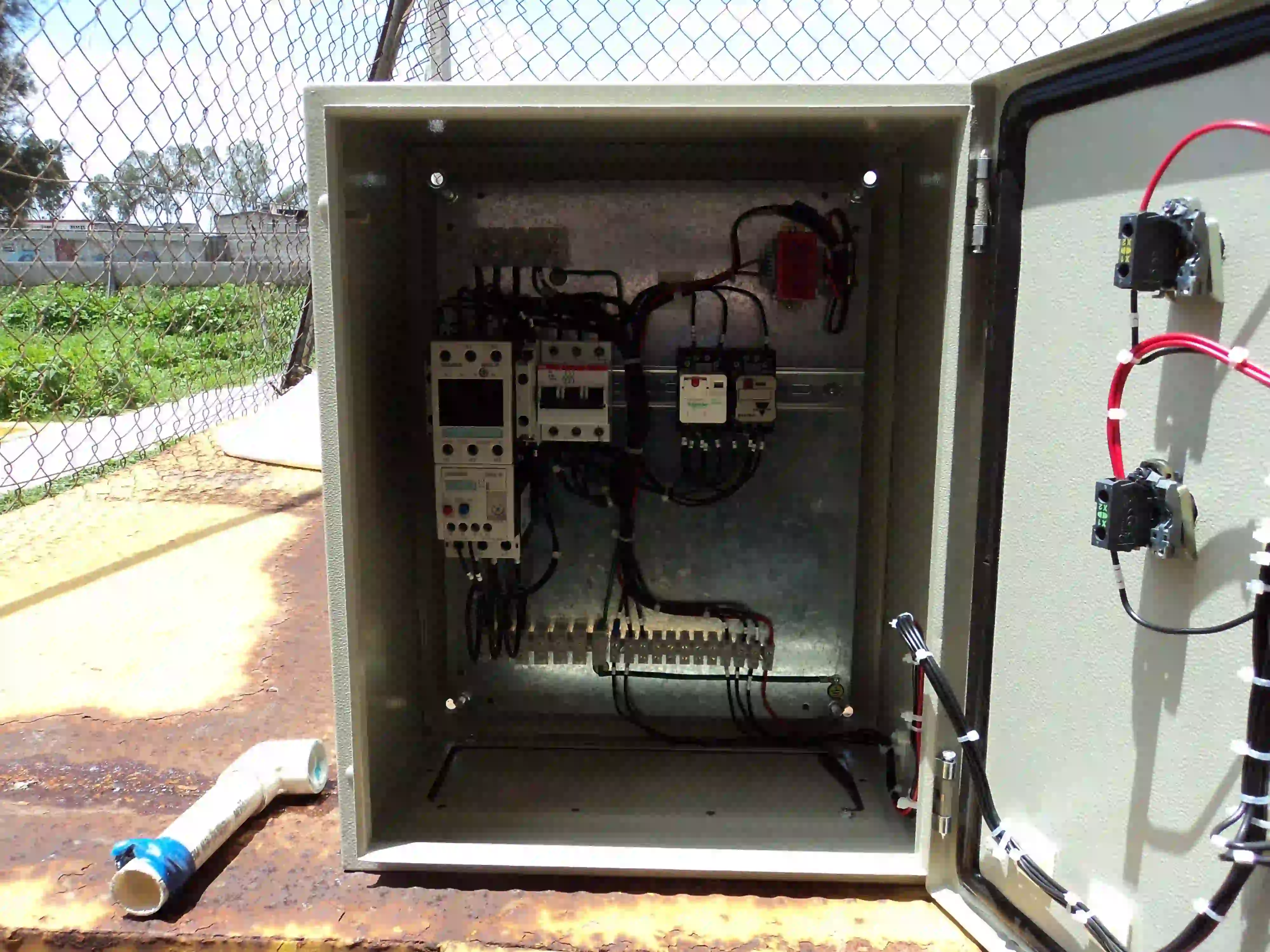 Tablero eléctrico de control